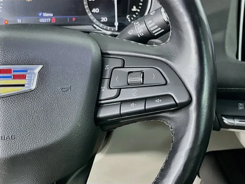 Cadillac XT4 photo 14
