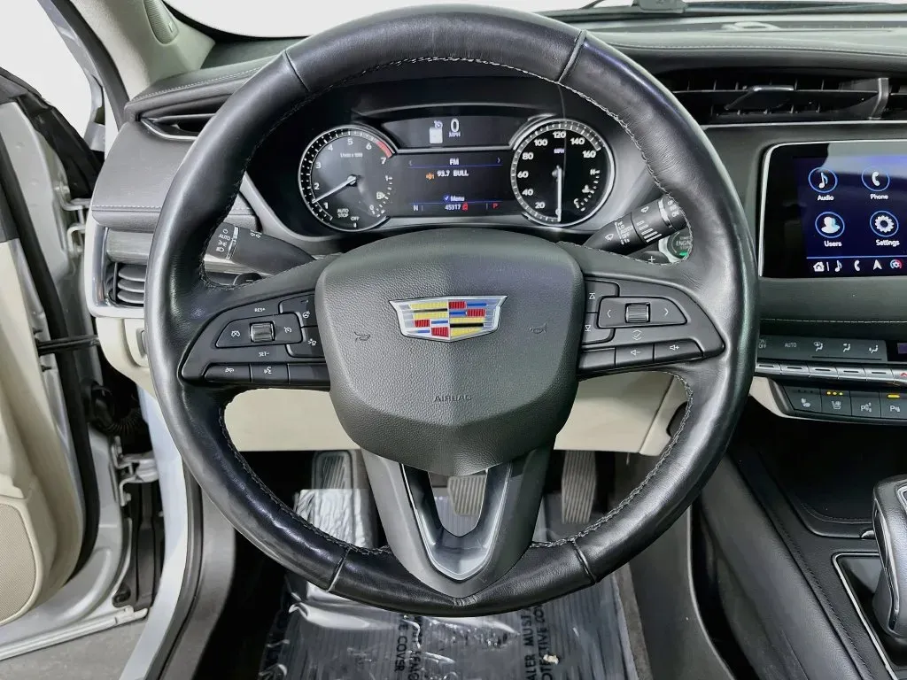 Cadillac XT4 photo 11