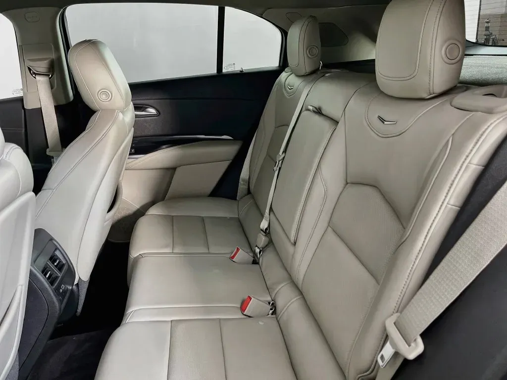 Cadillac XT4 photo 29