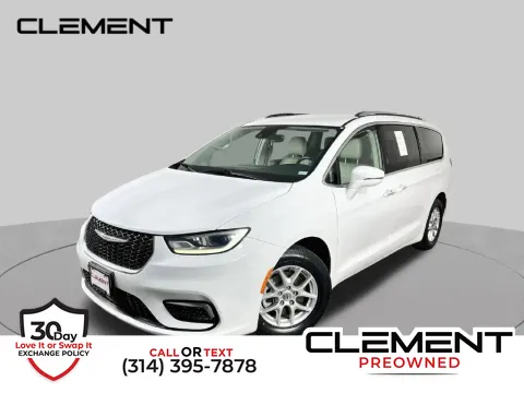 White 2021 Chrysler Pacifica Touring L for sale in St. Charles, MO