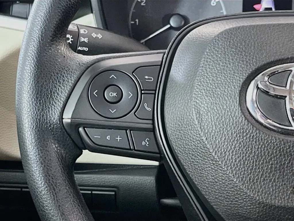 Toyota Corolla photo 13