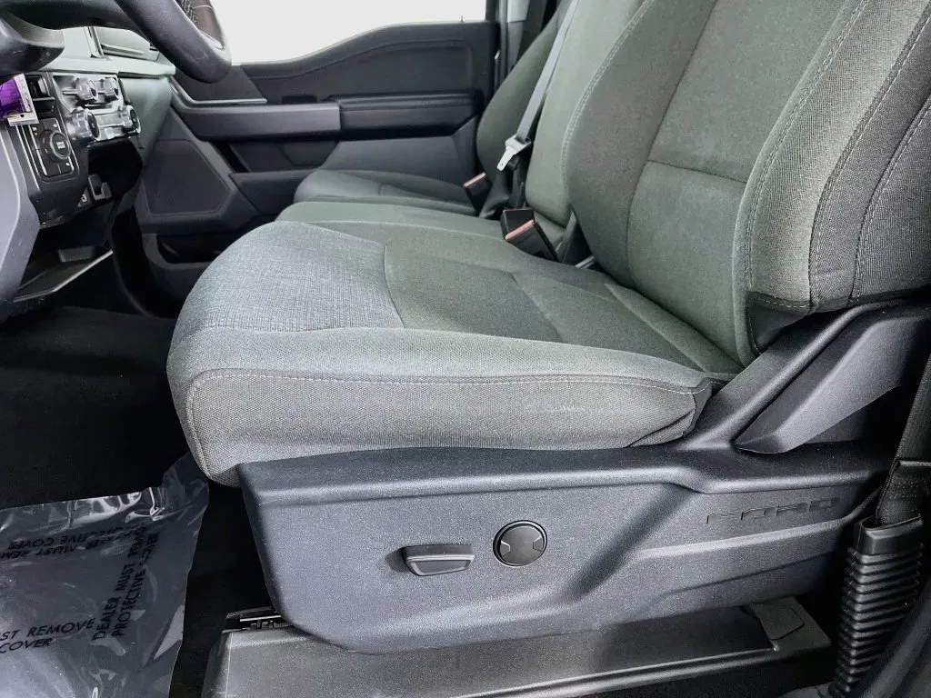 Ford F-150 photo 23