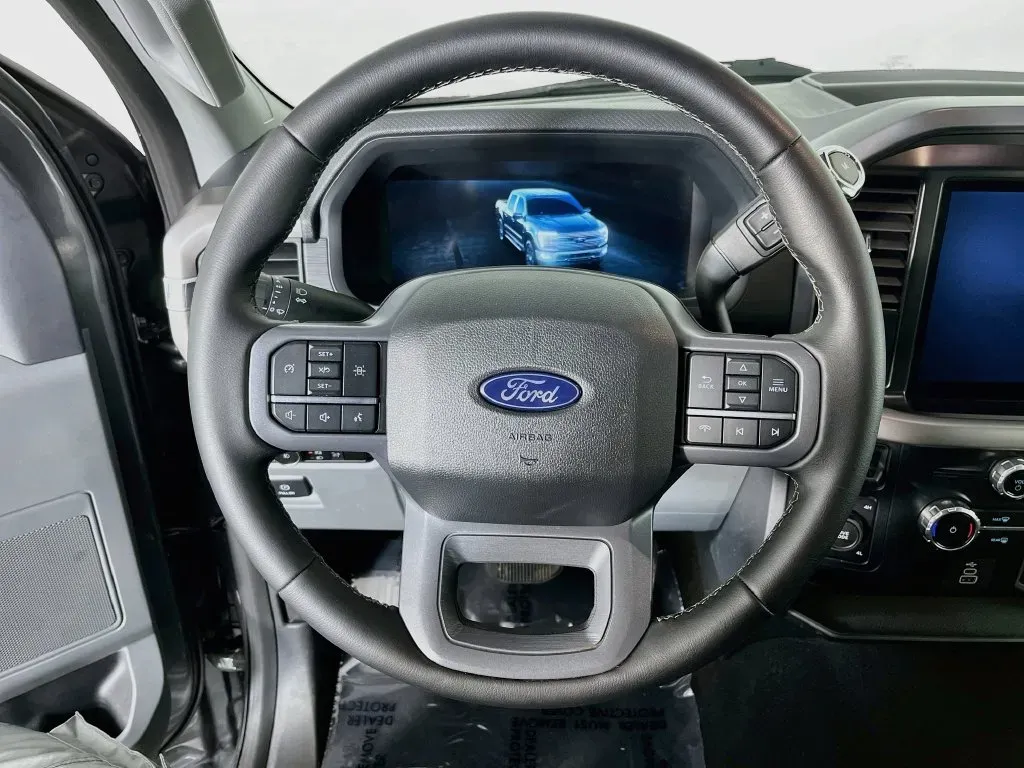 Ford F-150 photo 13