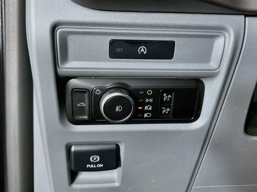 Ford F-150 photo 11