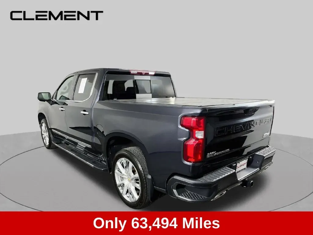 Chevrolet Silverado photo 8