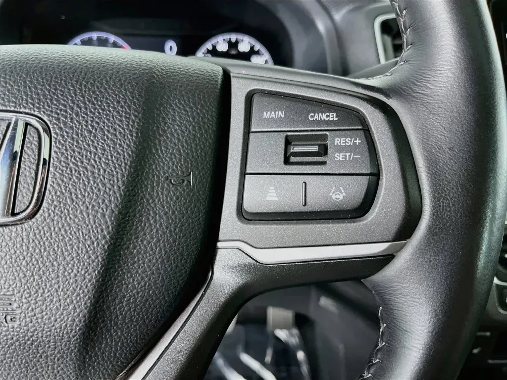 Honda Ridgeline photo 15