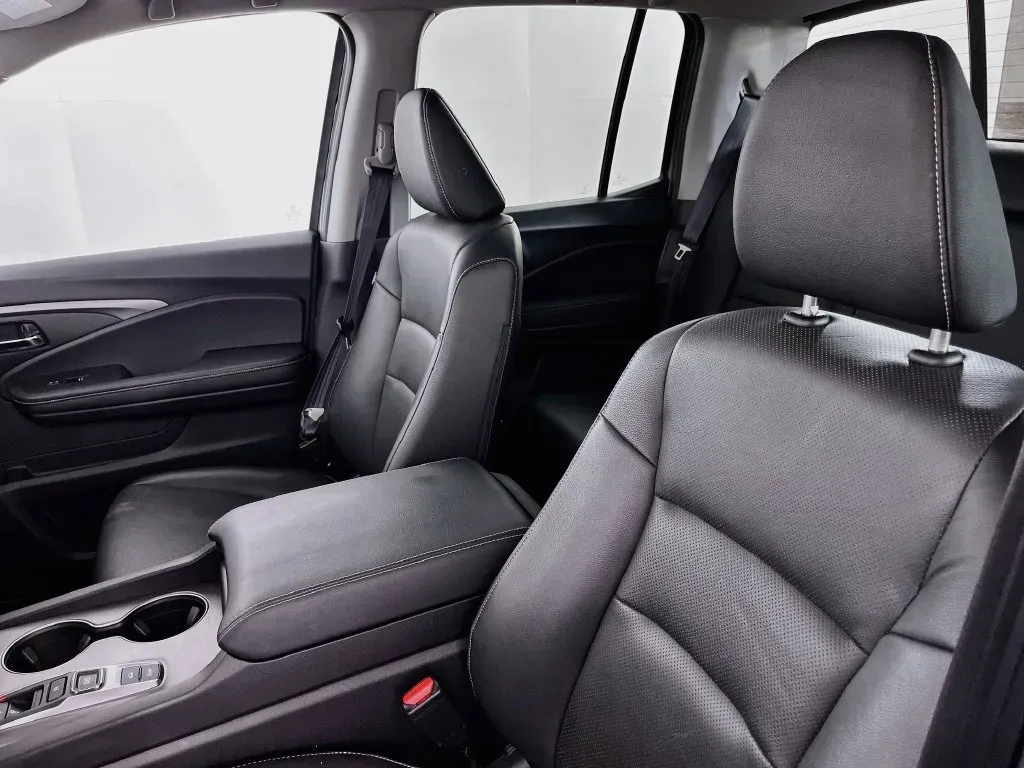 Honda Ridgeline photo 26