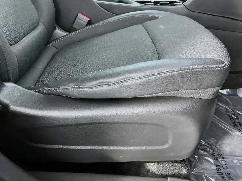 Buick Encore GX photo 27