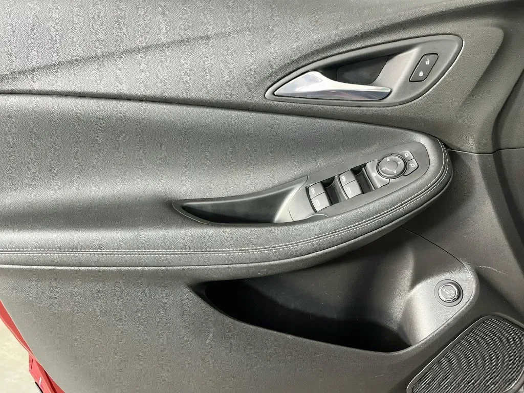 Buick Encore GX photo 21