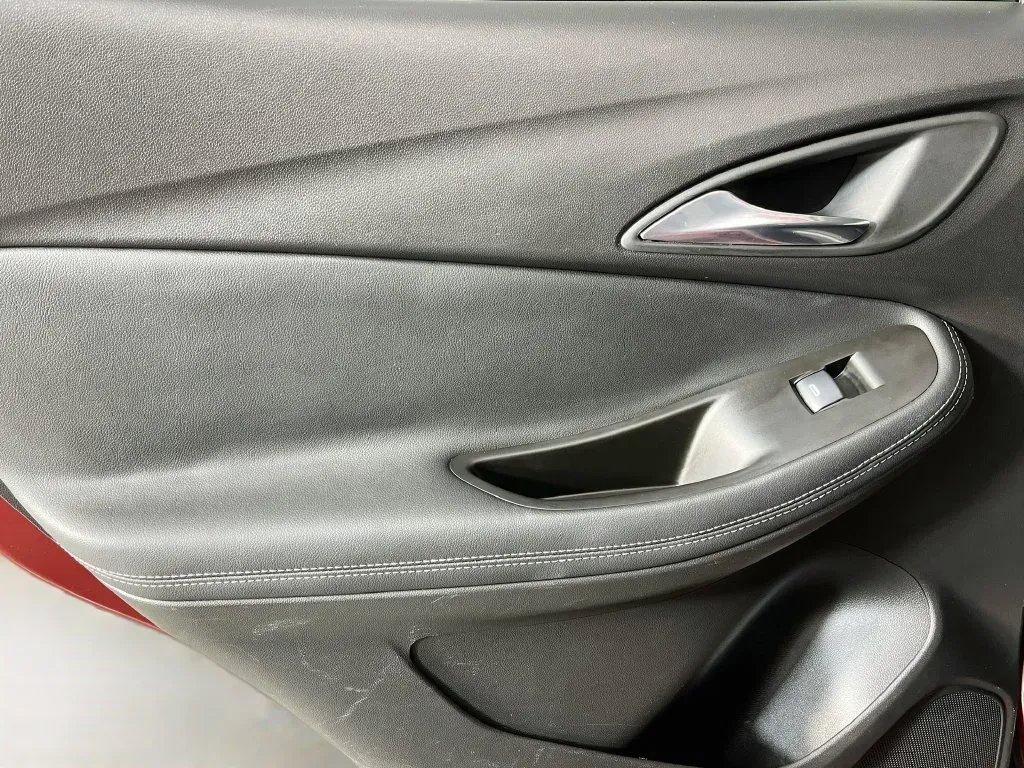 Buick Encore GX photo 25