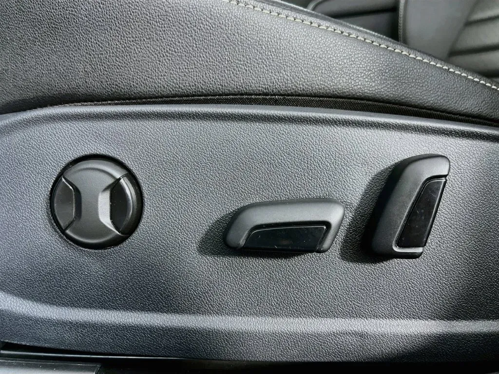 Volkswagen Jetta photo 21