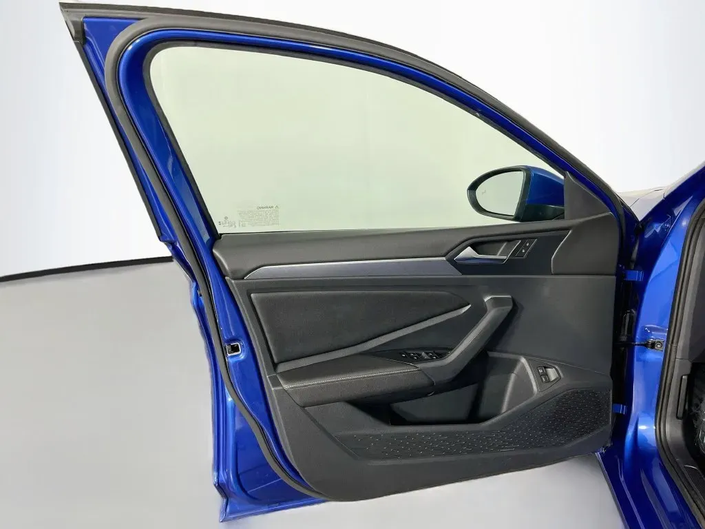 Volkswagen Jetta photo 20