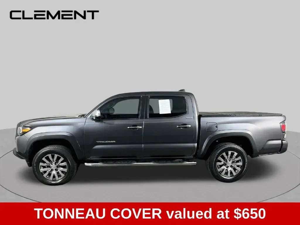Toyota Tacoma photo 4
