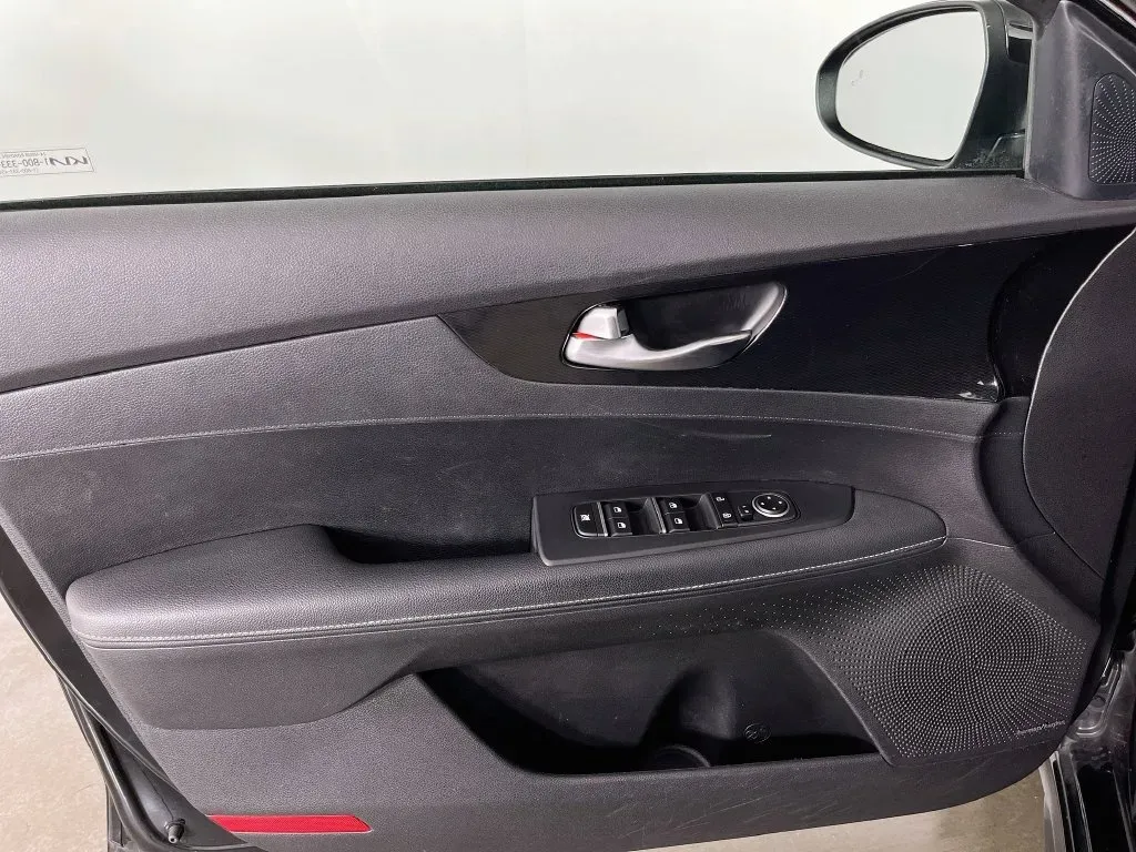 Kia Forte photo 20