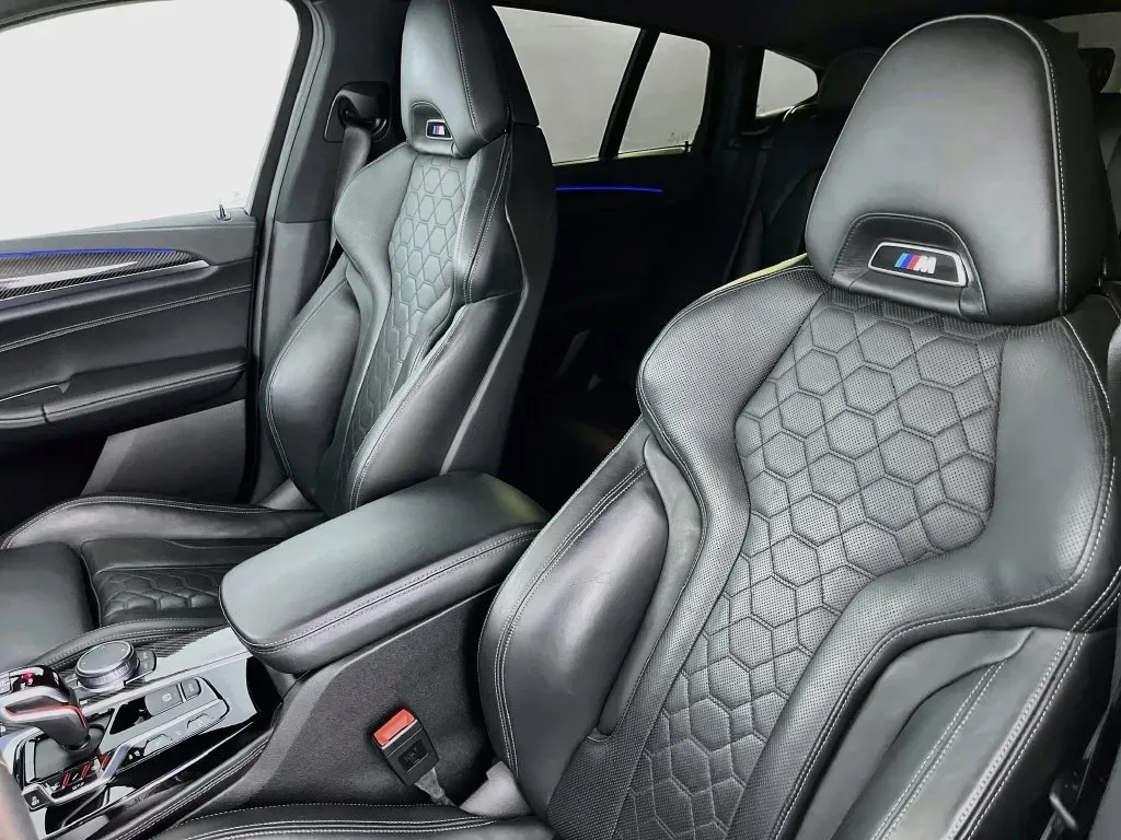 BMW X4 photo 29