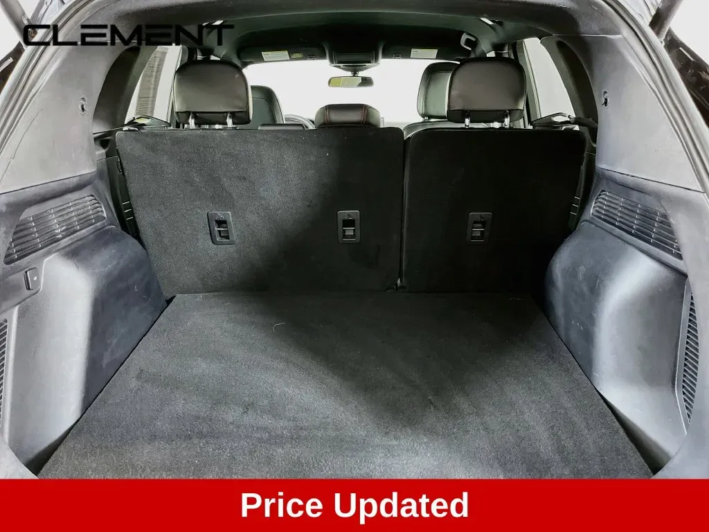 Ford Escape photo 9