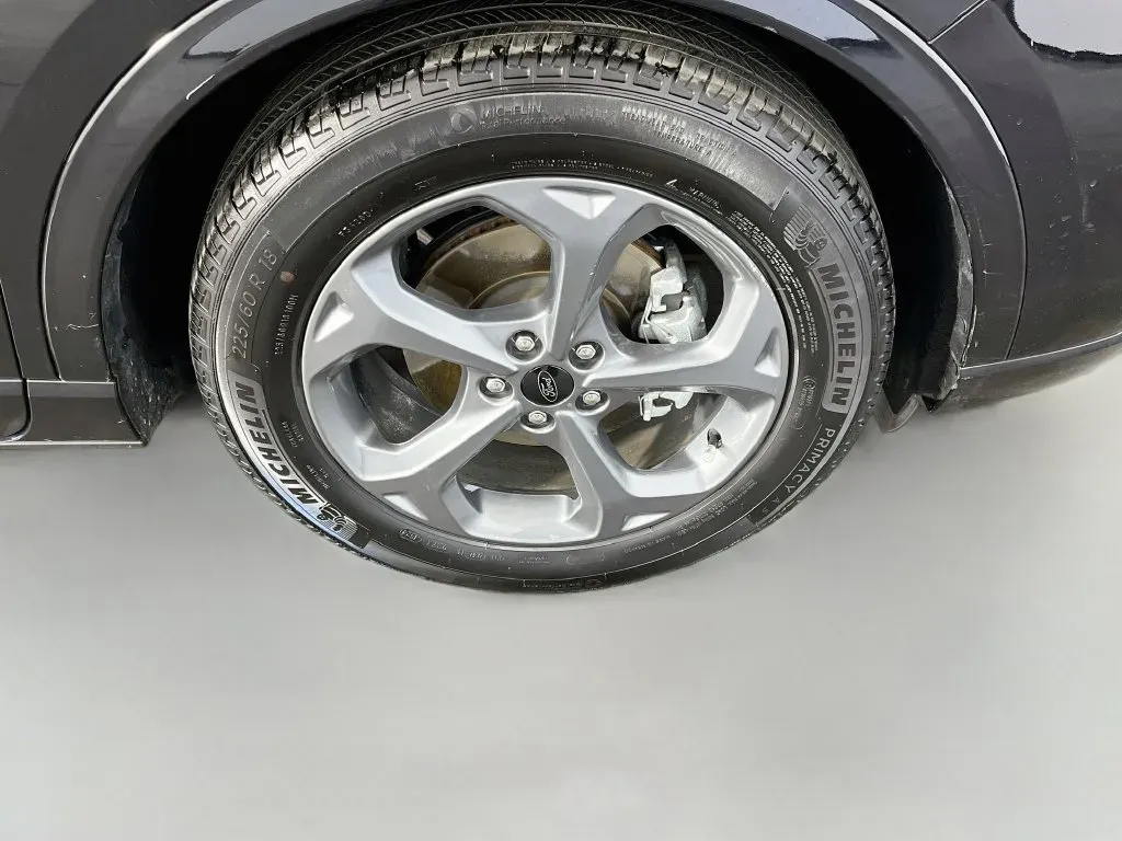 Ford Escape photo 29