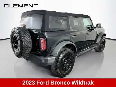 More photos of 2023 Ford Bronco Wildtrak at Clement Supercenter, MO
