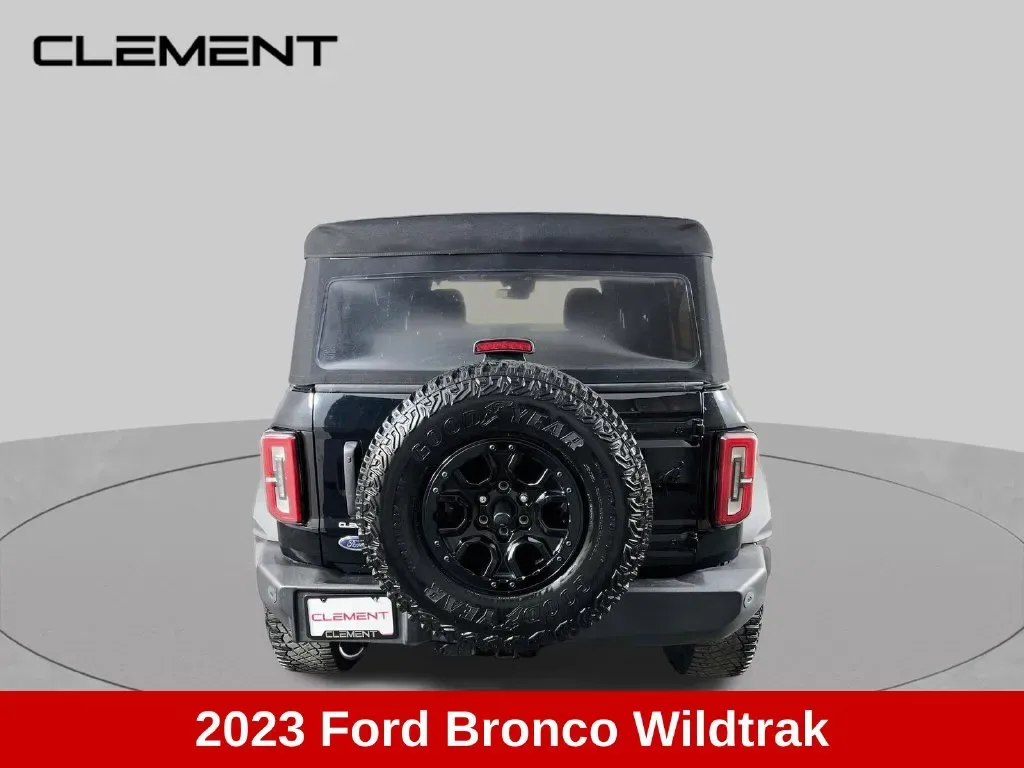 Ford Bronco photo 7
