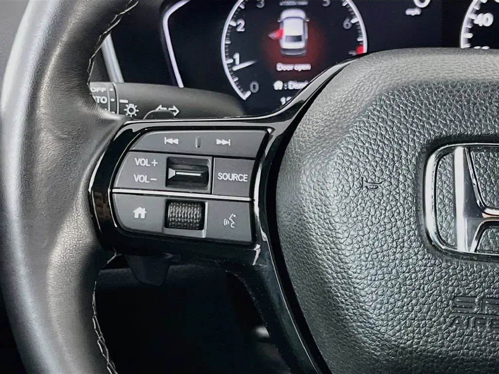 Honda Civic photo 11