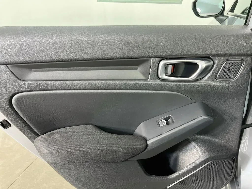 Honda Civic photo 22
