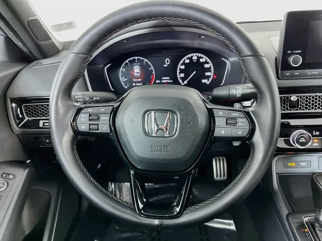 Honda Civic photo 10
