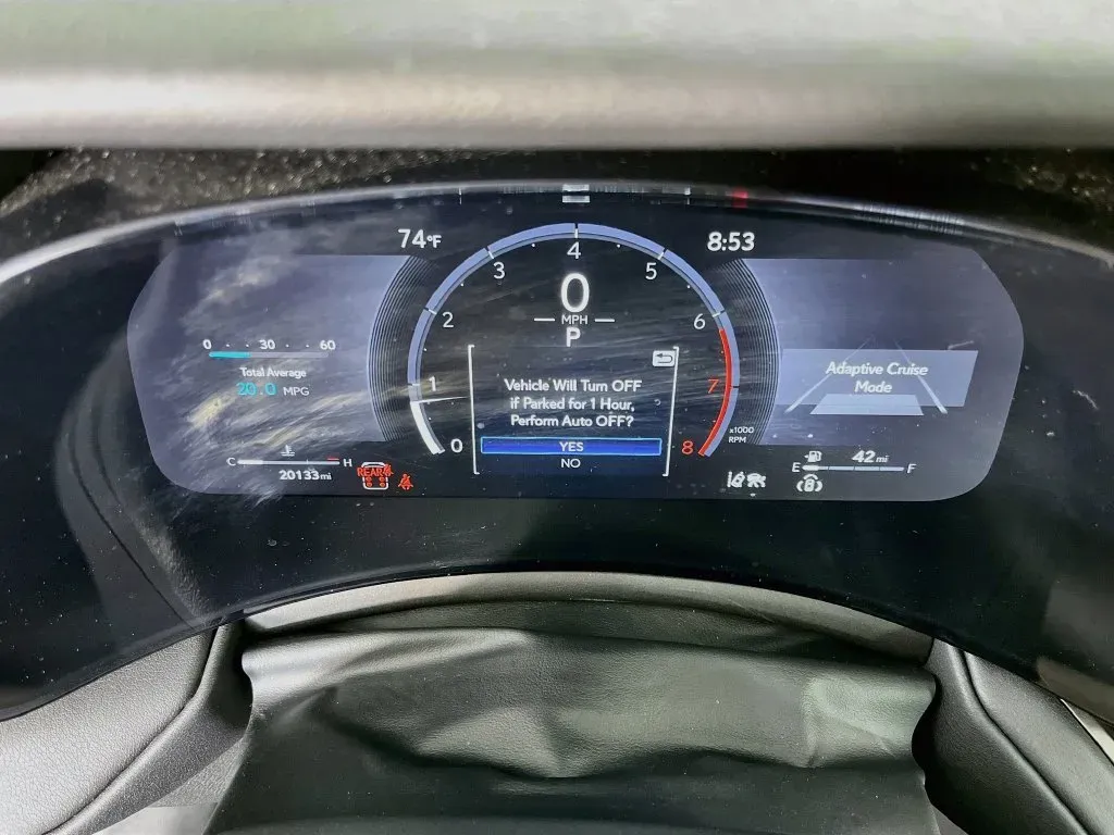 Lexus TX photo 17
