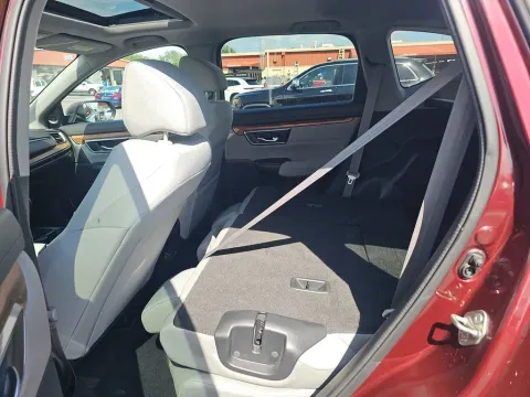 More photos of 2018 Honda CR-V EX at Clement Supercenter, MO
