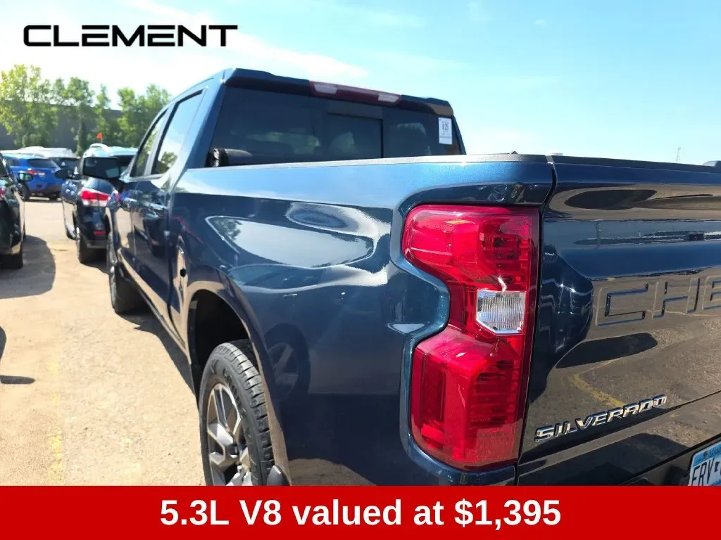 Chevrolet Silverado photo 6