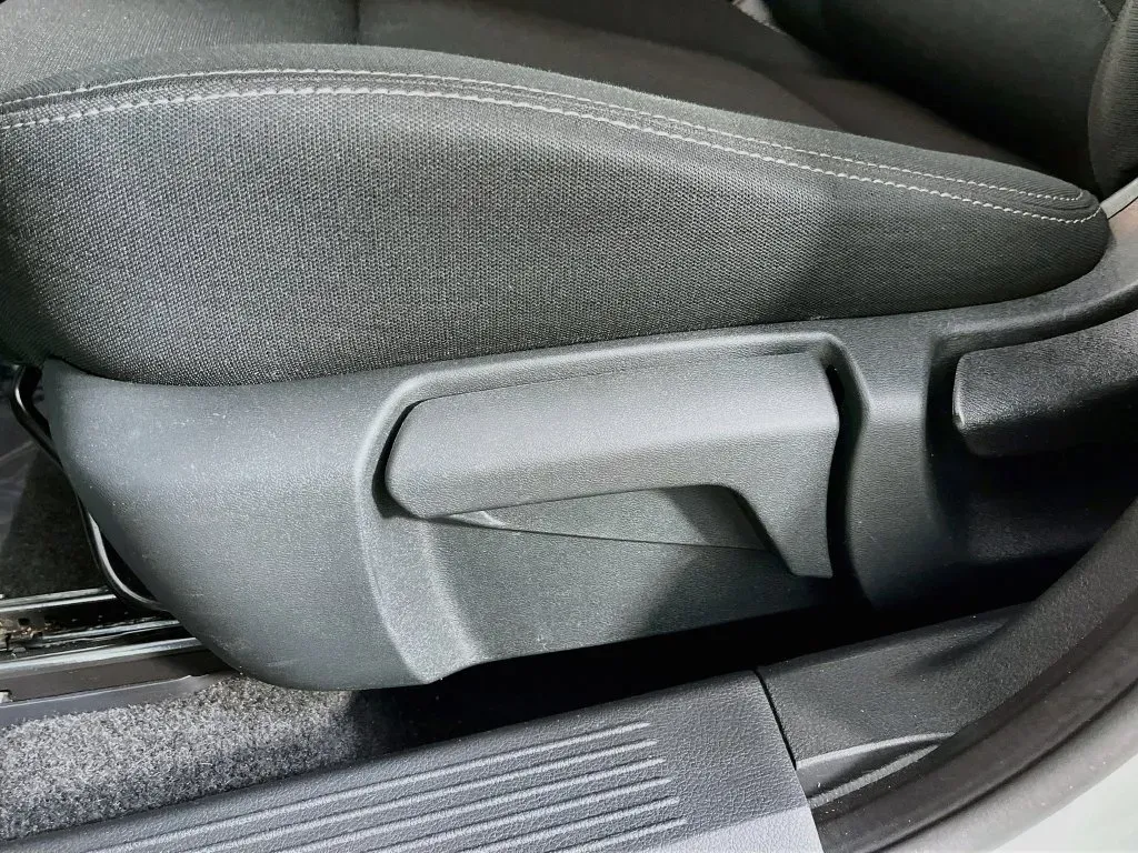 Nissan Rogue photo 23
