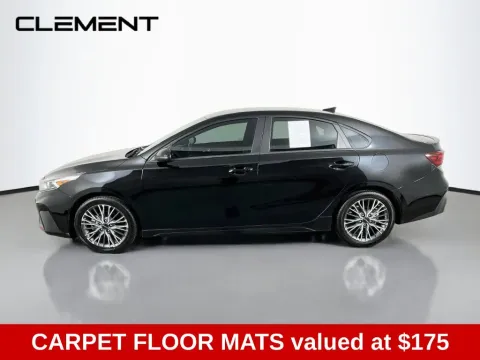 More photos of 2023 Kia Forte GT-Line at Clement Supercenter, MO