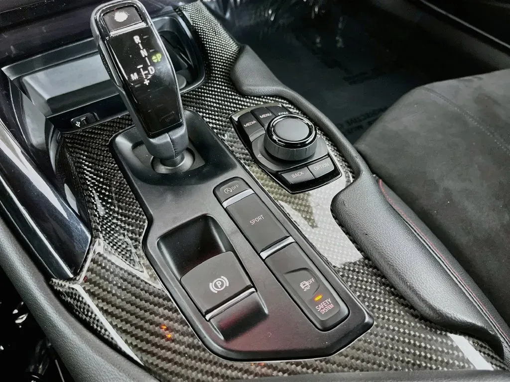 Toyota Supra photo 17