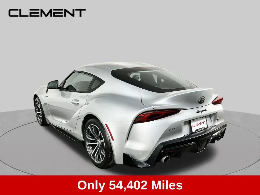 Toyota Supra photo 8