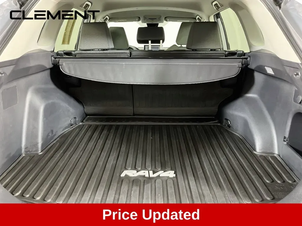 Toyota RAV4 photo 9