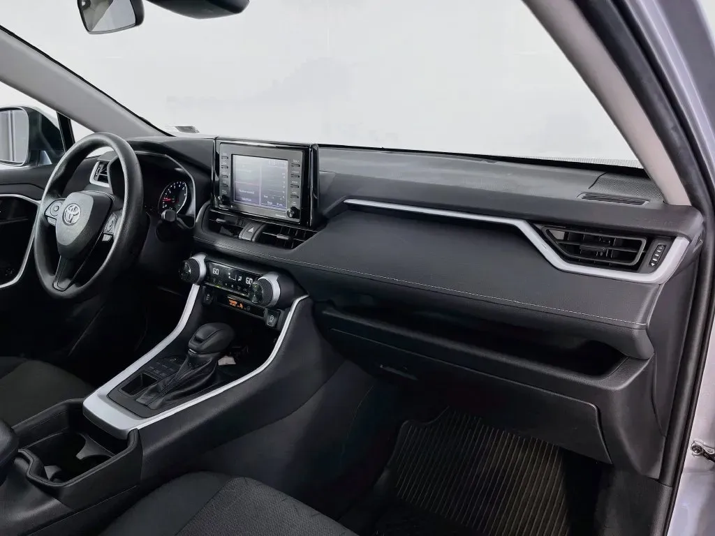 Toyota RAV4 photo 27