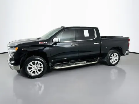 More photos of 2022 Chevrolet Silverado 1500 LTZ at Clement Supercenter, MO