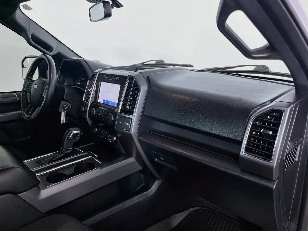 Ford F-150 photo 27