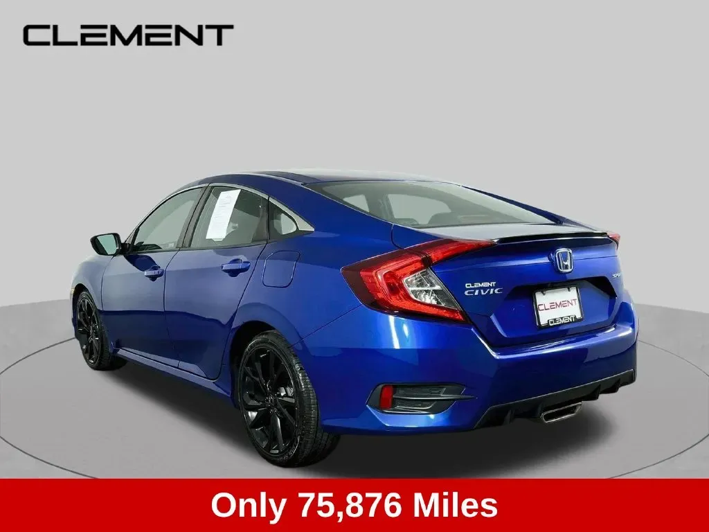 Honda Civic photo 8