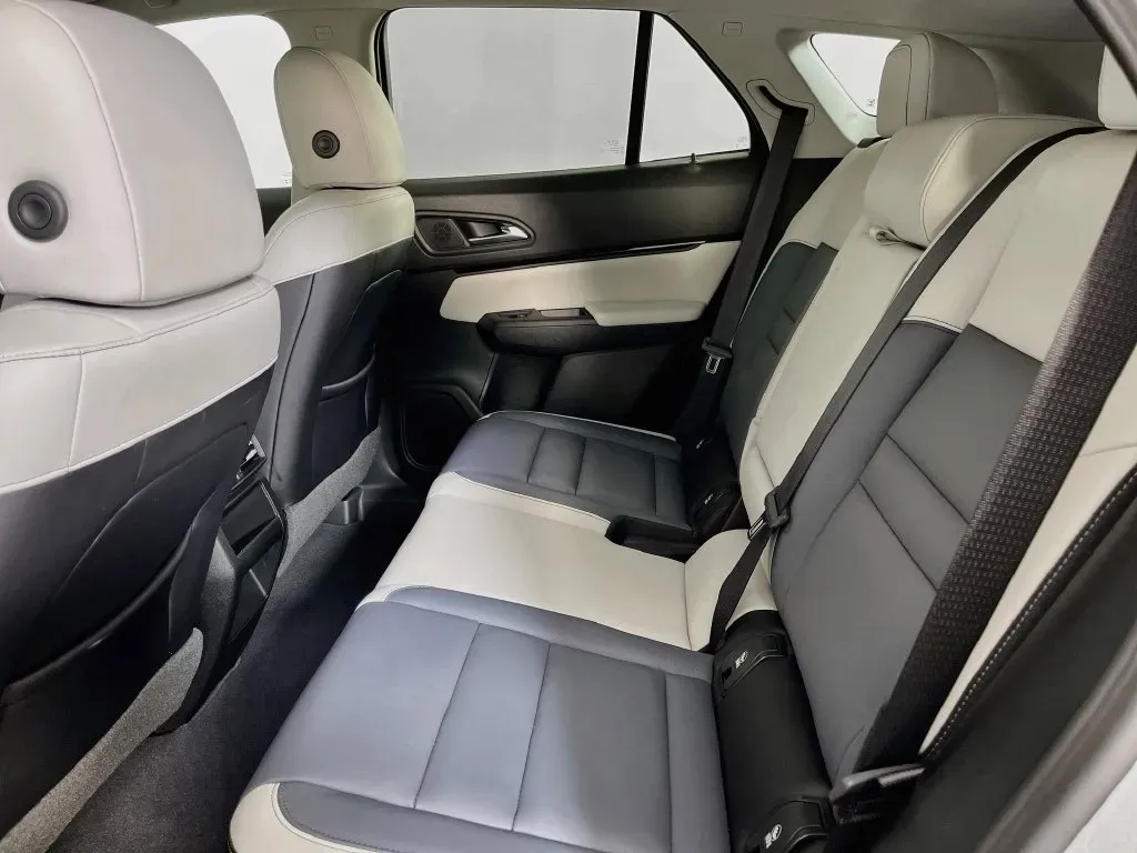 Honda Prologue photo 31