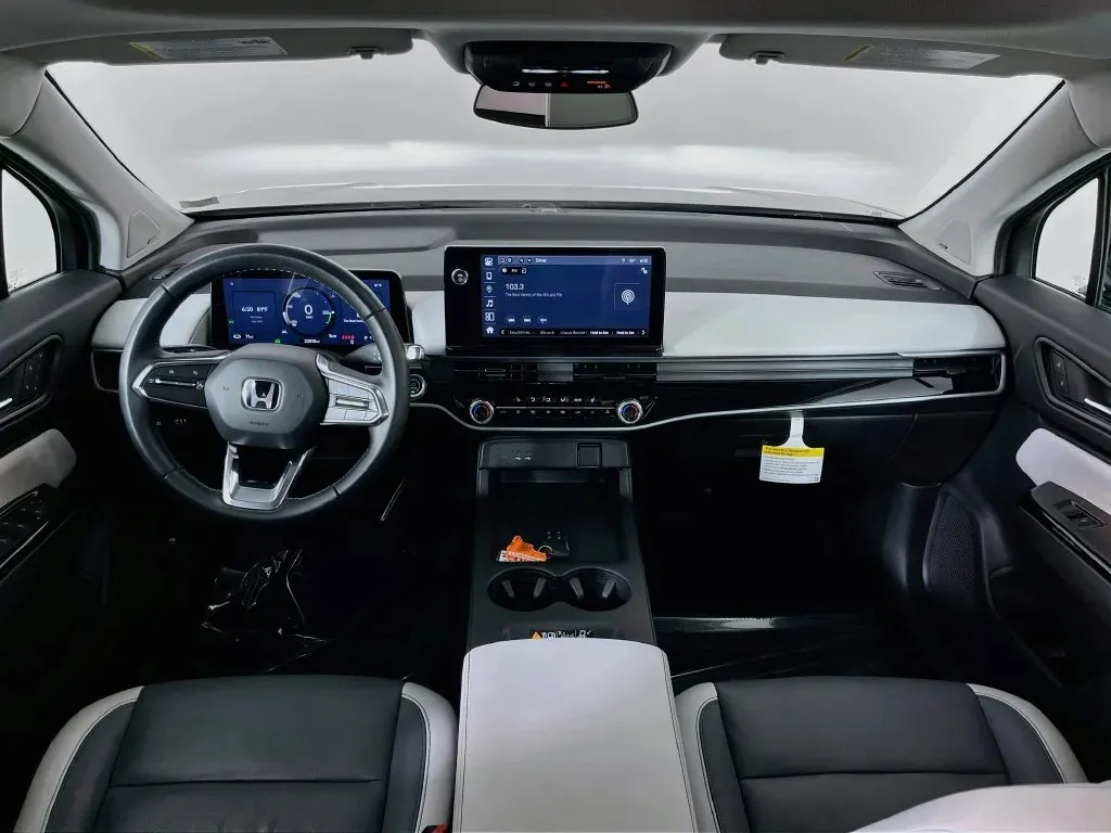 Honda Prologue photo 10