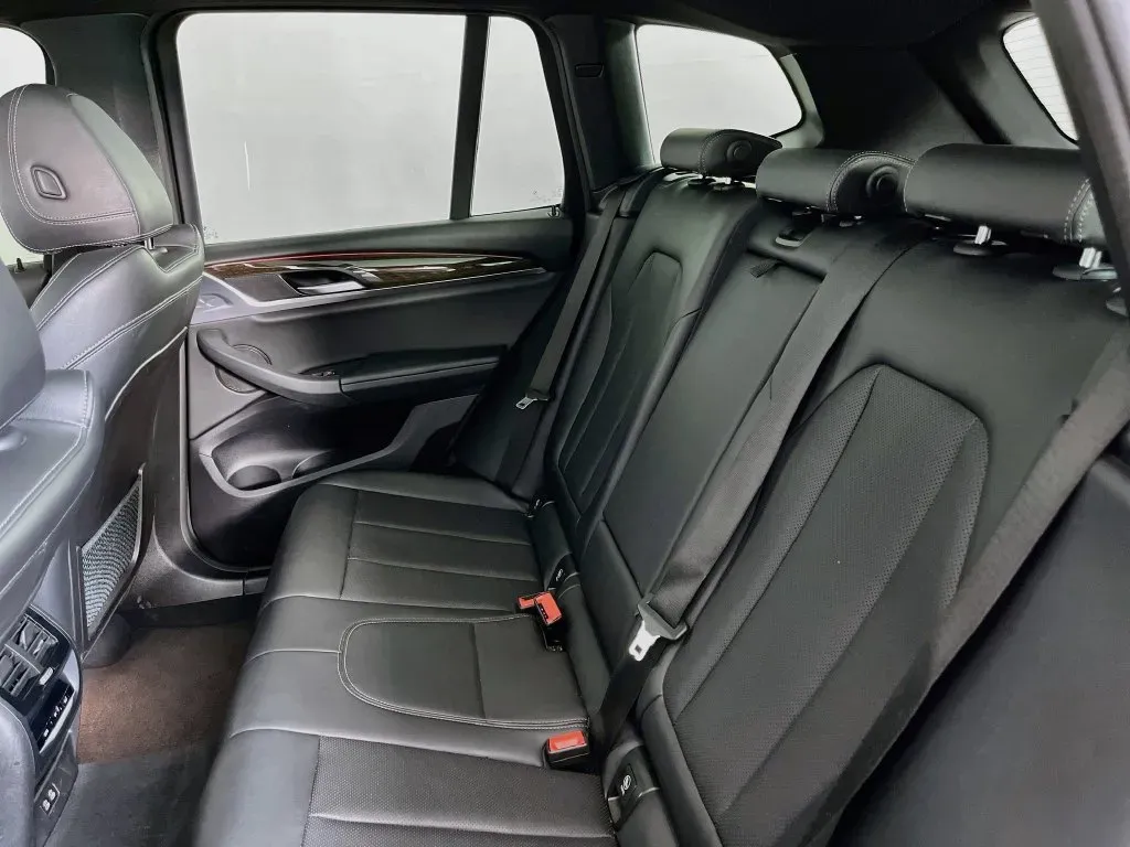 BMW X3 photo 29