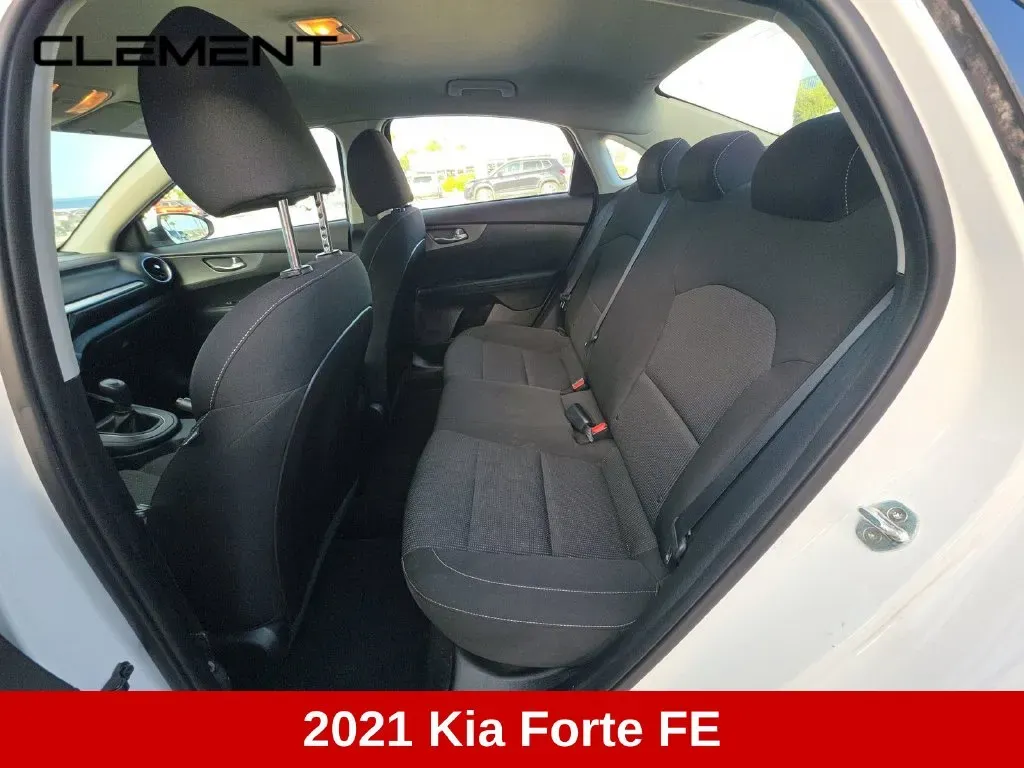 Kia Forte photo 5