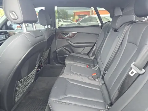 More photos of 2019 Audi Q8 3.0T Prestige at Clement Supercenter, MO
