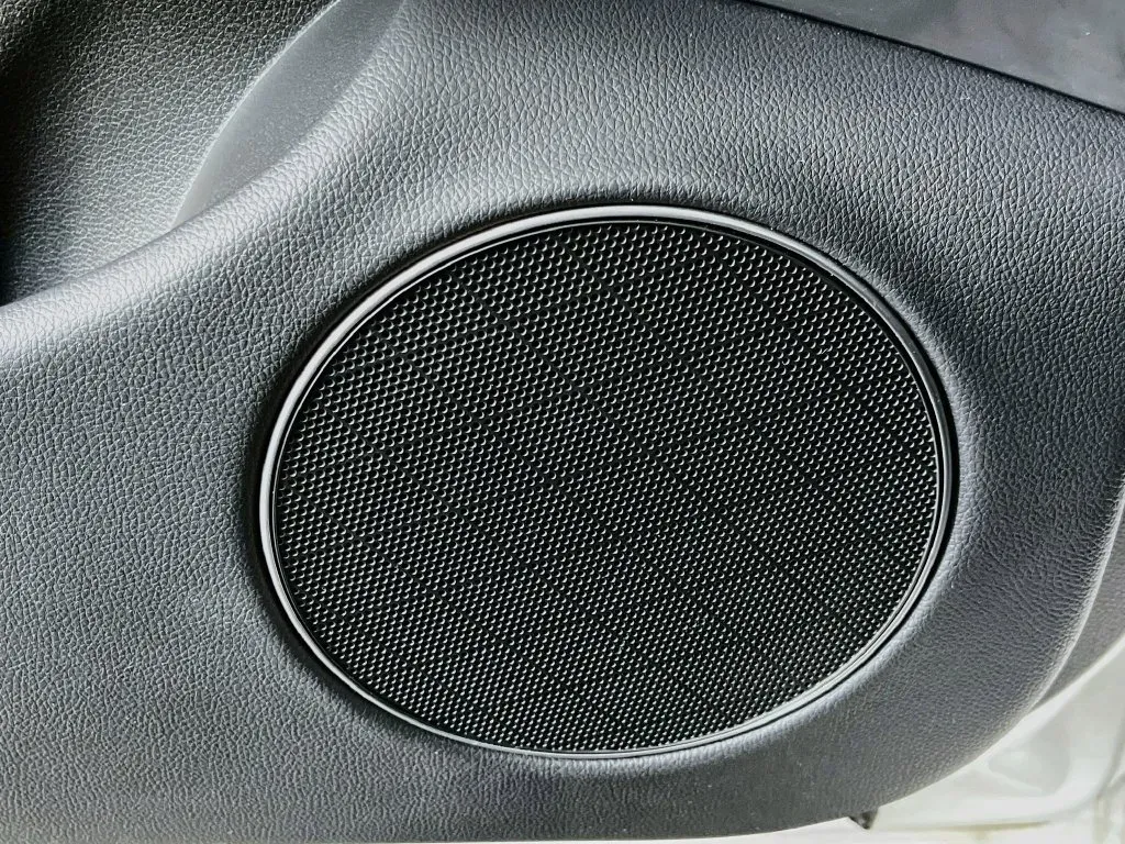 Genesis GV70 photo 21