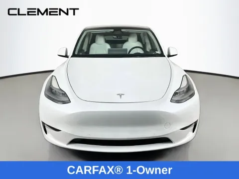 Photos of 2022 Tesla Model Y Performance for sale in St. Charles, MO at Clement Supercenter