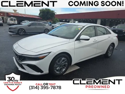 White 2025 Hyundai Elantra Hybrid Blue for sale in St. Charles, MO