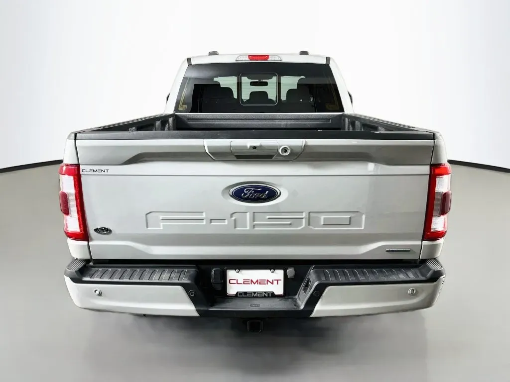 Ford F-150 photo 8