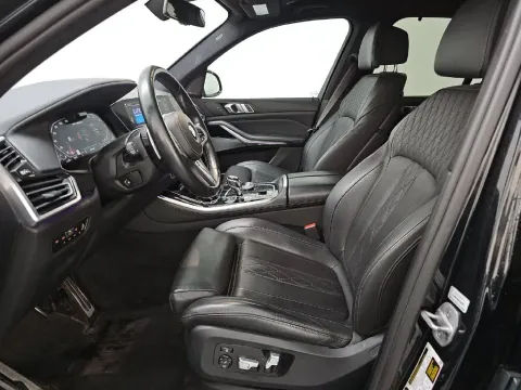More photos of 2021 BMW X5 M50i at Clement Supercenter, MO