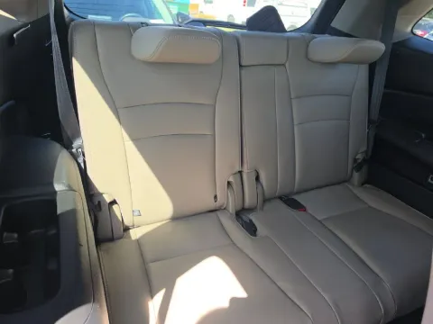 More photos of 2021 Honda Pilot EX-L at Clement Supercenter, MO