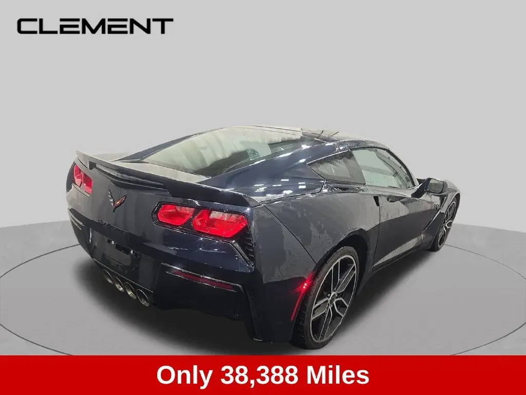 Chevrolet Corvette photo 9